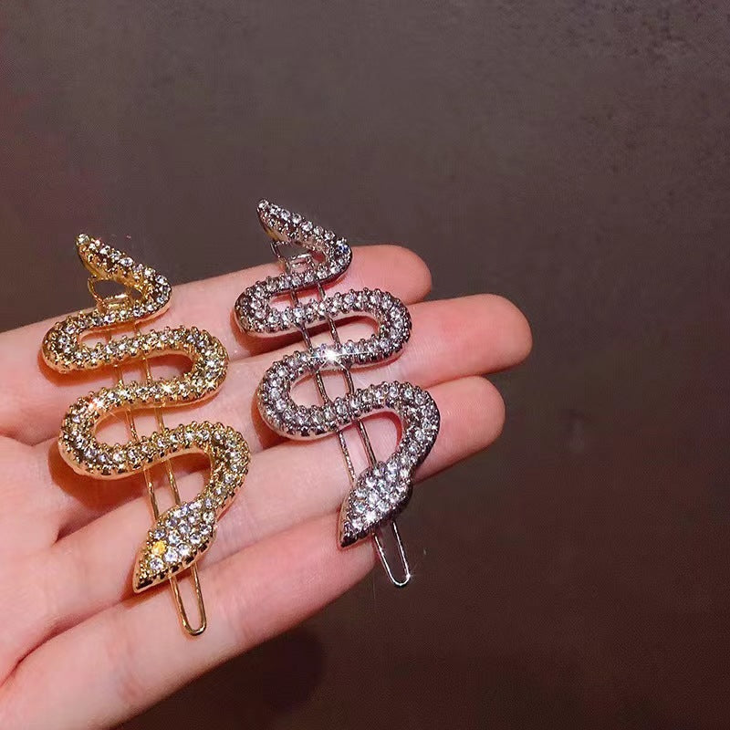 Wholesale personality snake-shaped hairpin ladies cold style retro frog buckle alloy rhinestone clip bangs clip